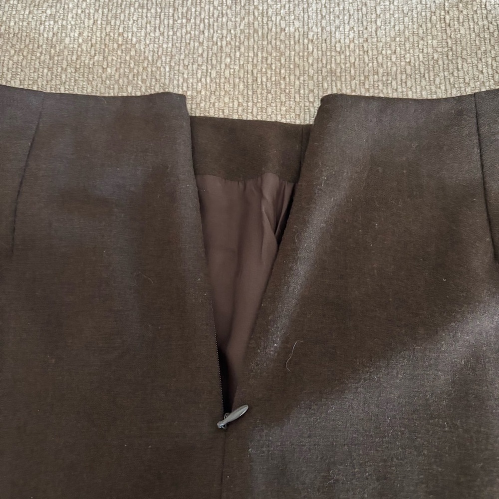 ❤️2/$15 or 3/$21❤️Ann Taylor Brown/Tan Embroidered Pencil Skirt, Size 6 Petite - Picture 7 of 10